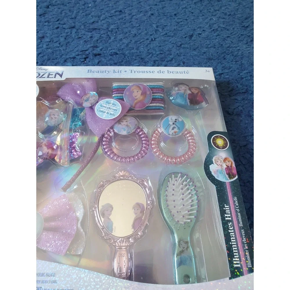 Disney Frozen 2 Hair Assesories Beauty Kit 20 Pieces